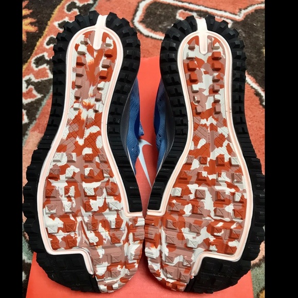 Brand New Nike Air Zoom Terra Kiger4 Running Shoes - Picture 6 of 6